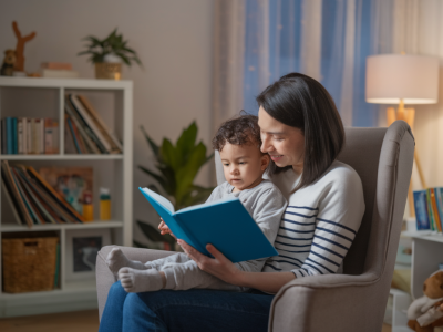 Comment soutenir un enfant bilingue à la maison sans le surcharger
